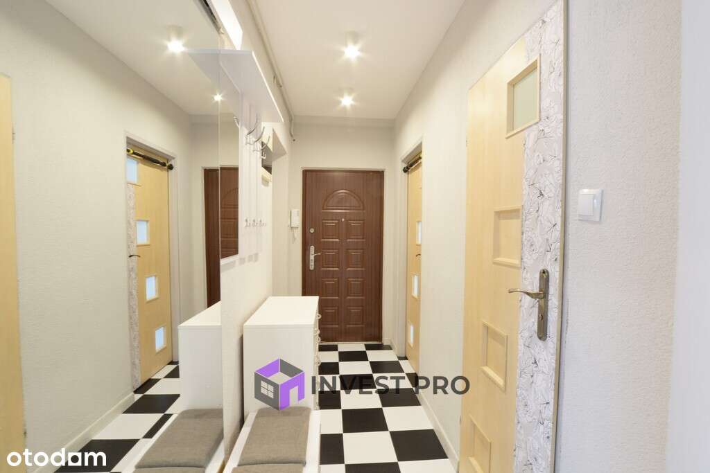 Na parterze i w centrum. Trzy pokoje-10