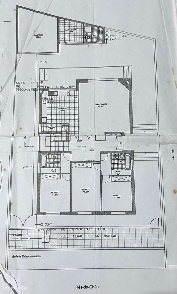 Moradia 4 frentes, T4 em Paiço, Lavra-47
