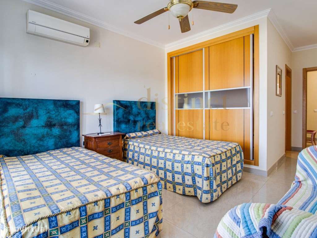 Apartamento Exclusivo Duplex T2 com Logradouro, Vista Mar e Piscina...-12