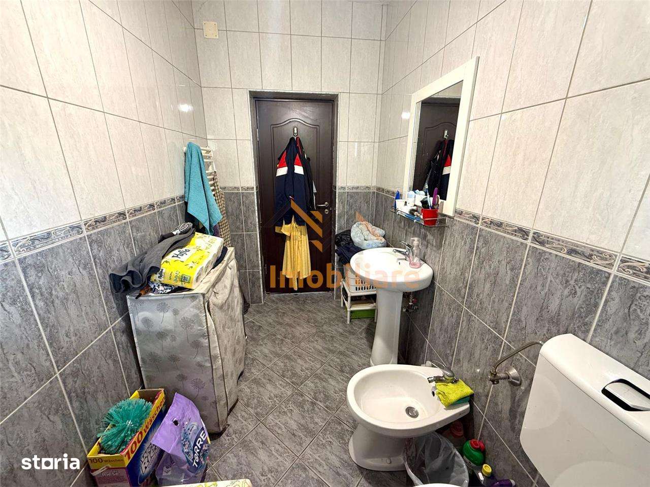 CASA CU TEREN 800 MP | ZONA  DEALURI | STRADA SOFIEI | ORADEA - Imagine principală: 5/20