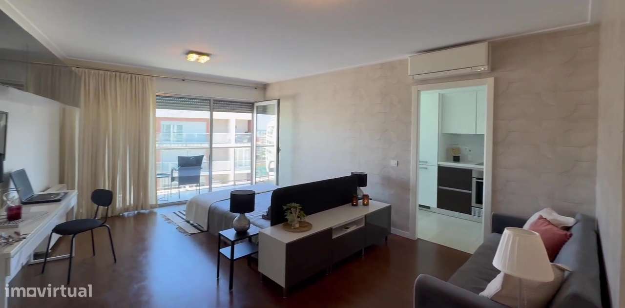 Apartamento T0 de Luxo no Edifício Metrocity – Parque das Nações - Grande imagem: 4/16