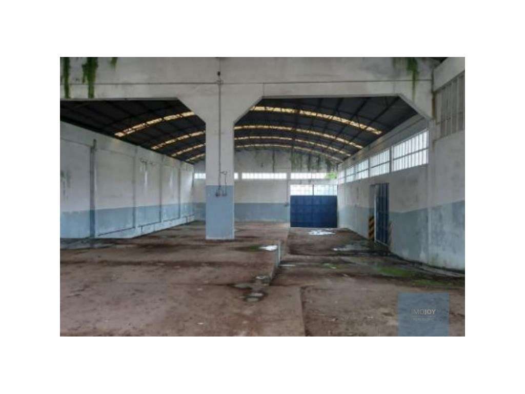 Armazém em Santa Maria da Feira-7