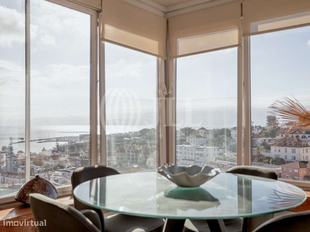 Apartamento T2, com vista mar e garagem, Monte Estoril - Grande imagem: 4/31