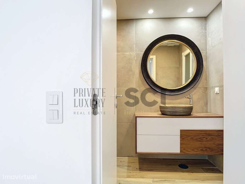 Moradia T4 na Charneca da Caparica | Piscina e Garagem-17