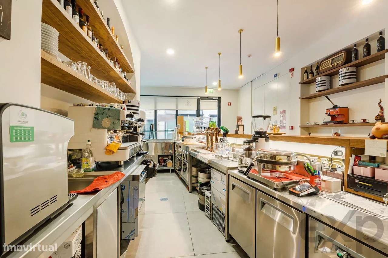 Espaço comercial no coração da Invicta Cidade do Porto! - Grande imagem: 3/23