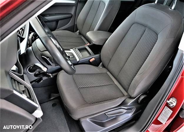 Audi Q5 2.0 40 TDI quattro S tronic Sport - 14