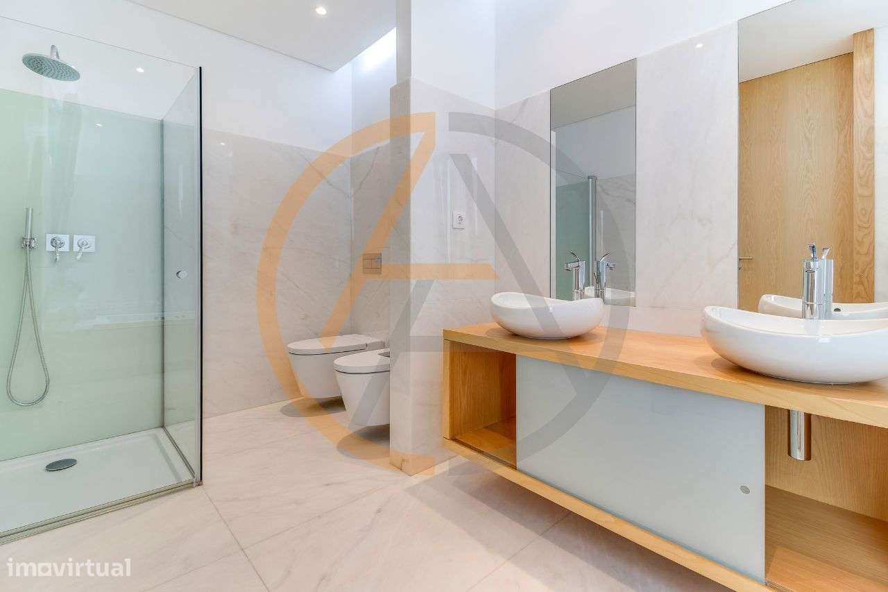 Moradia T4 Nova com Piscina | Foz do Douro-39