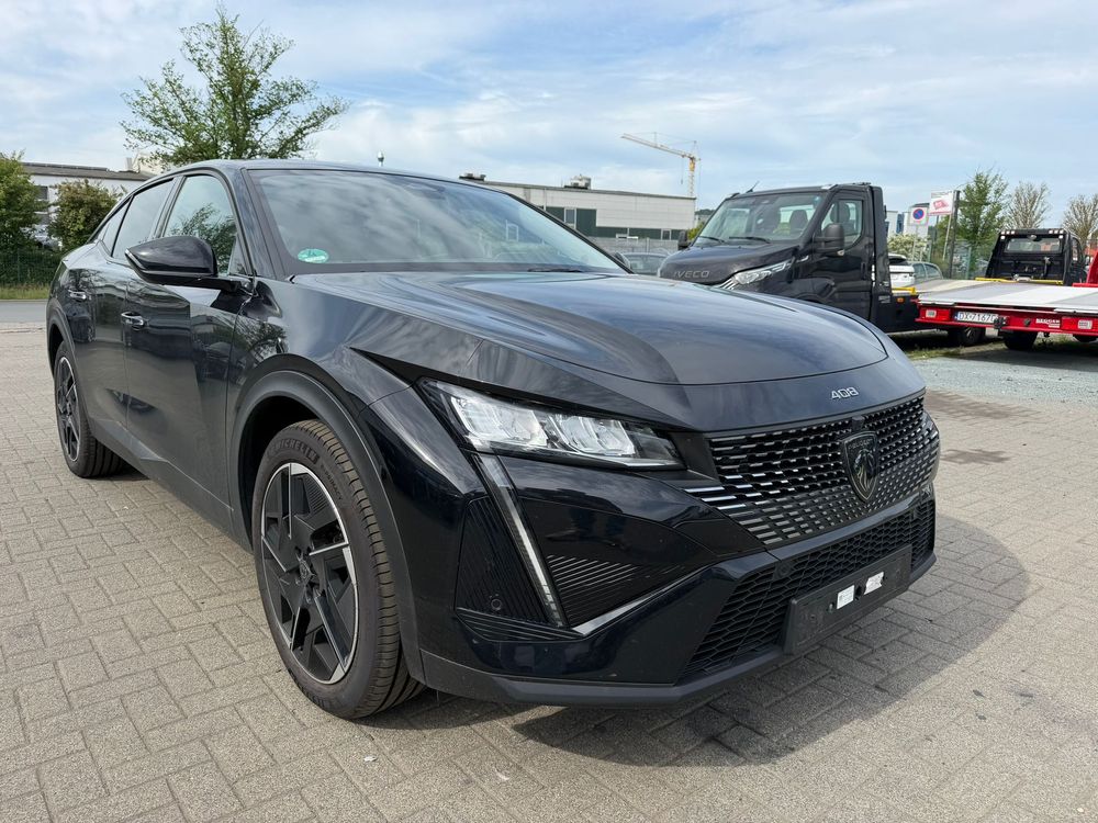 Peugeot 408 180 e-EAT8 Allure Pack 2025