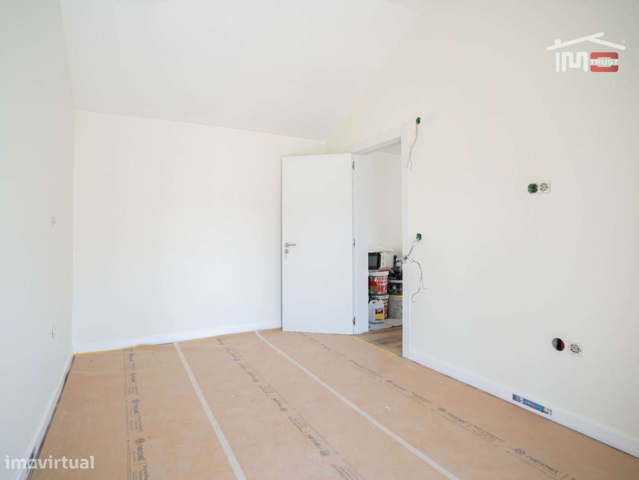 Moradia Térrea Totalmente Remodelada com Espaço Exterior | Pego, Ab...-15