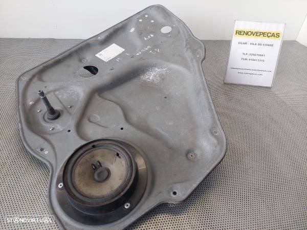 Elevador Tras Dto  Mercedes-Benz A-Class (W169) - 1