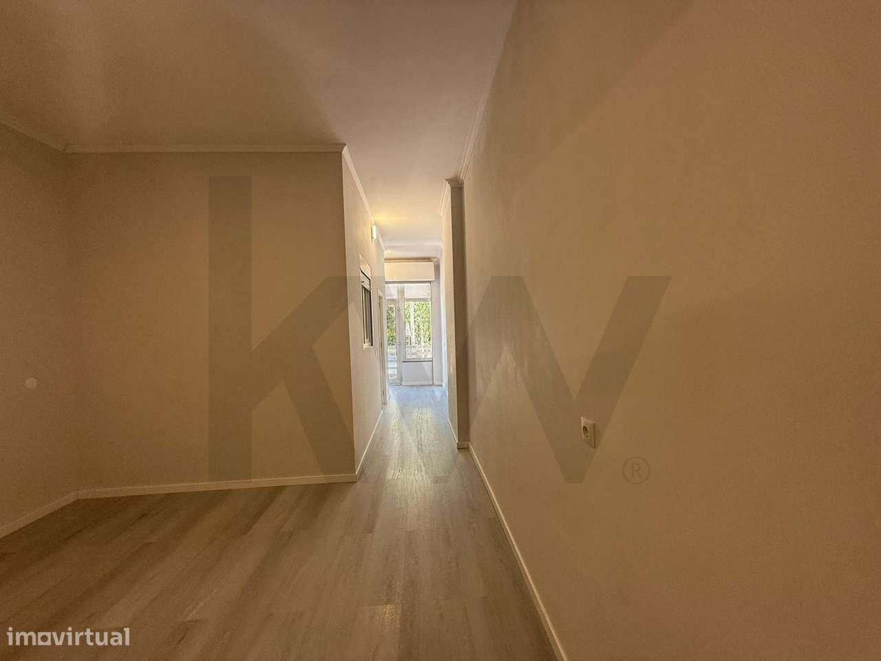 T1 Remodelado – Queluz/Belas (Afetação: comercio) - Grande imagem: 4/10