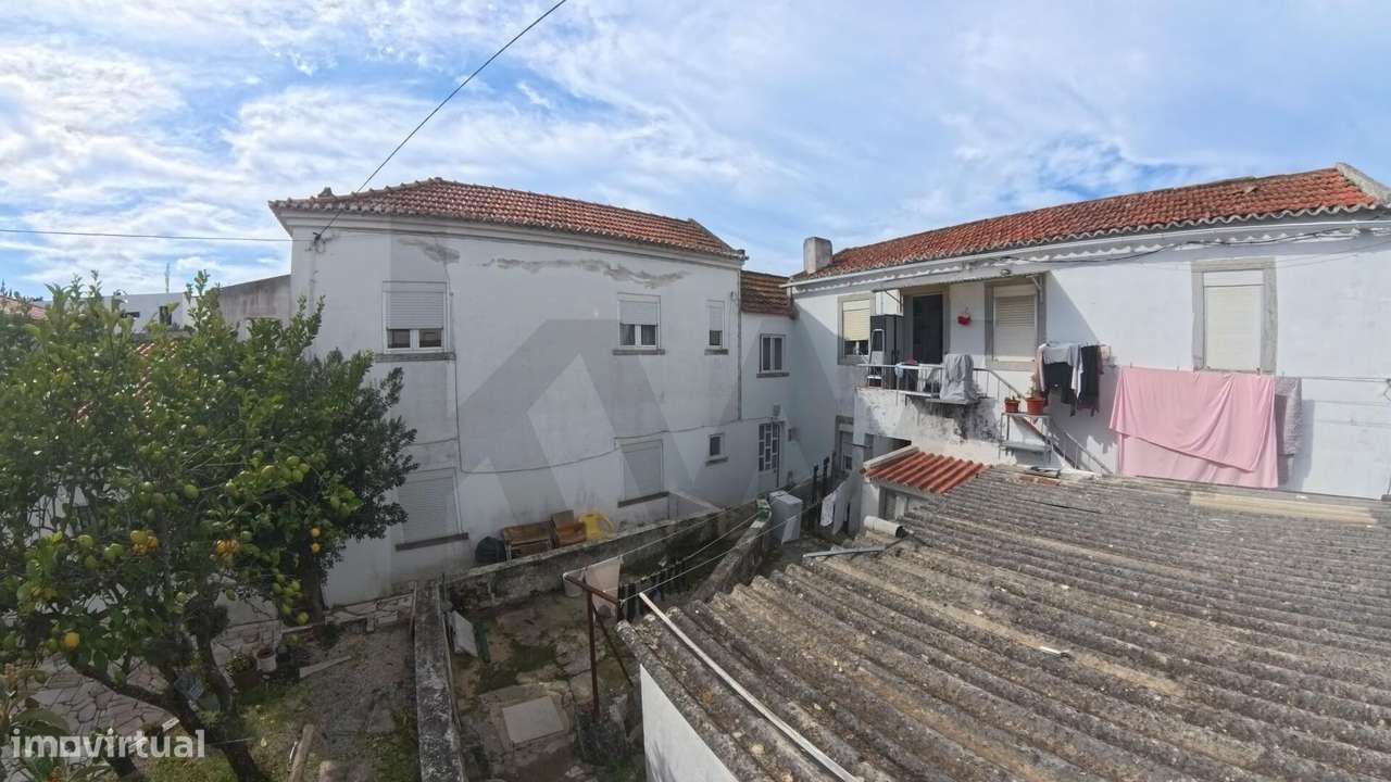 Prédios no Centro de Alcabideche – Elevado Potencial de Valorização - Grande imagem: 3/28