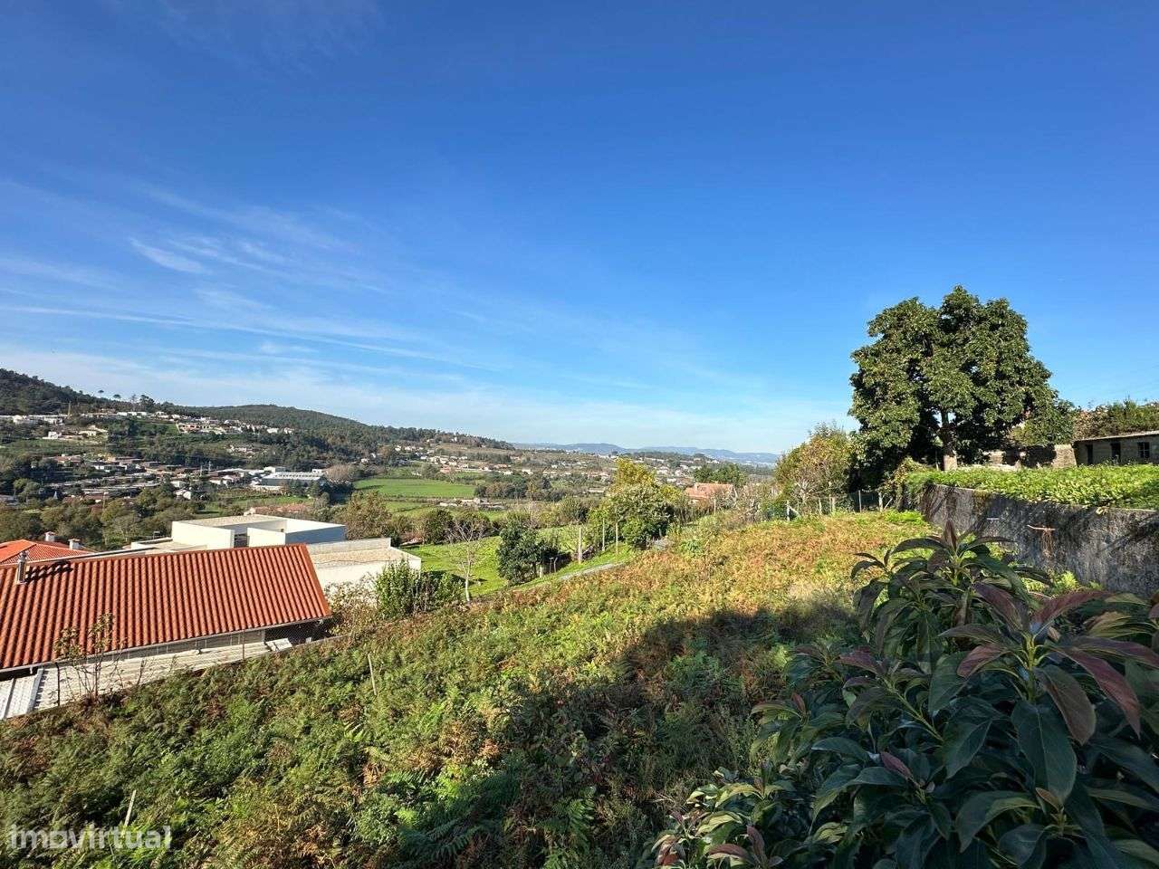 Terreno com projeto aprovado para moradia - Grande imagem: 3/8