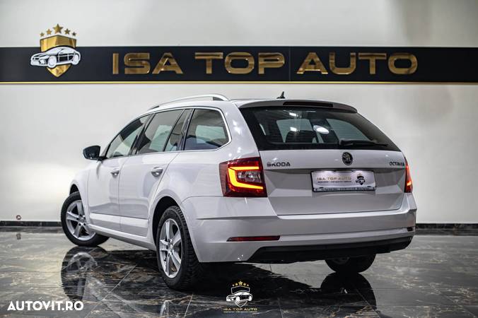 Skoda Octavia Combi Diesel 1.6 TDI DSG Style - 3