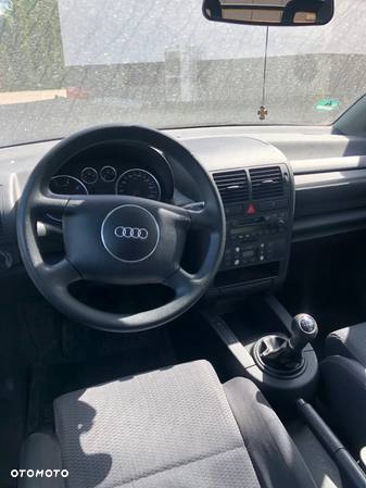 Audi A2 1.4 - 7