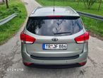 Kia Carens 1.7 CRDi 136 Fifa World Cup Edition - 32