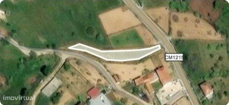 Vende-se terreno rústico com 500m2, na freguesia de Estreito - Grande imagem: 4/8