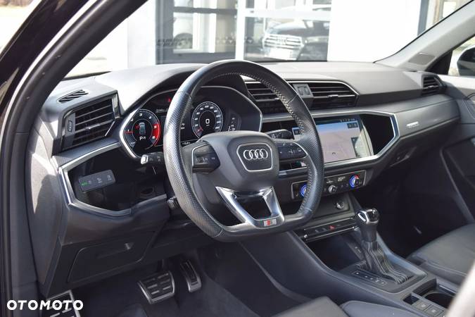 Audi Q3 40 TDI Quattro S Line S tronic - 18