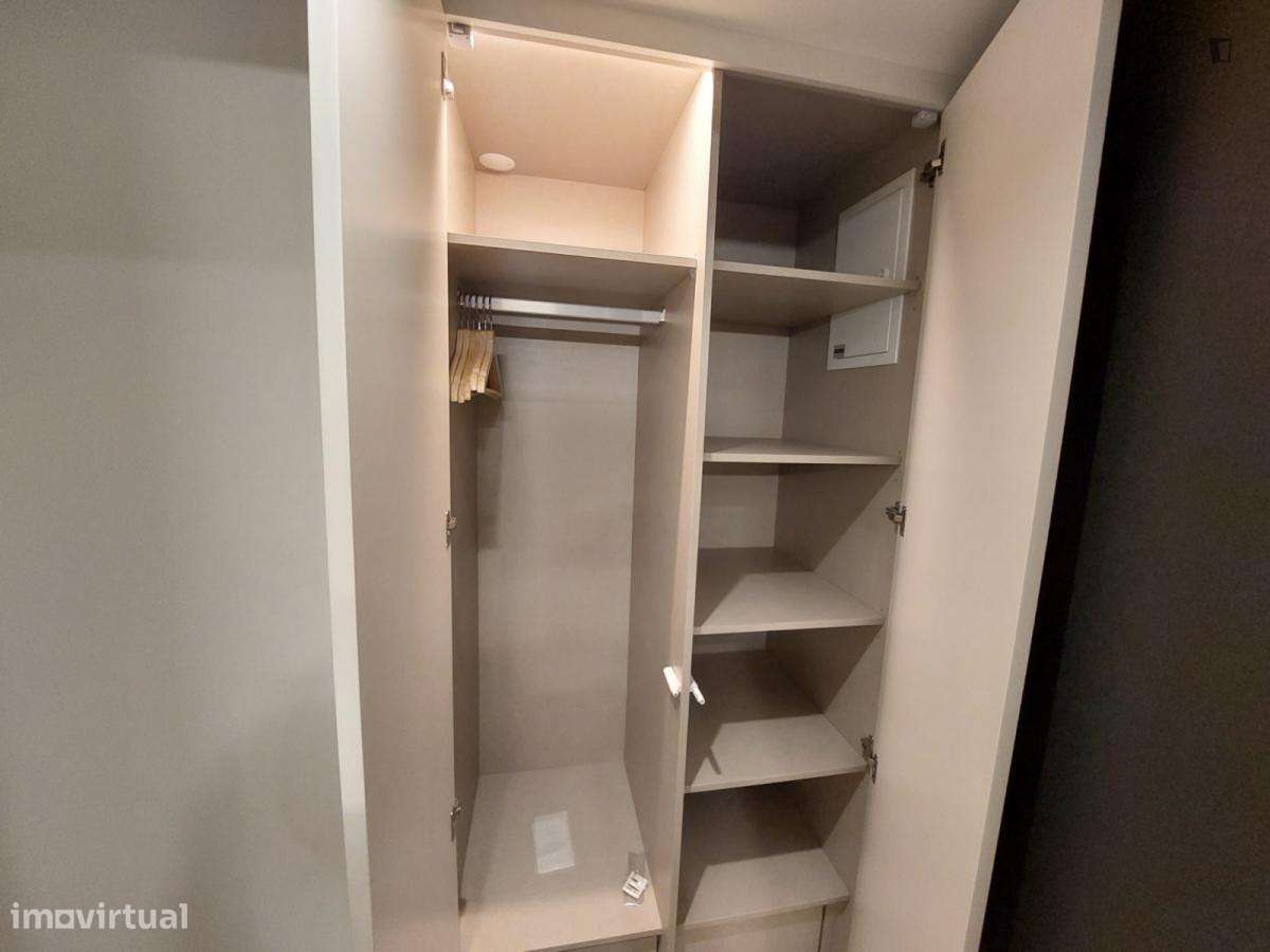 Quarto - localizado em Bonfim Porto - Grande imagem: 4/13