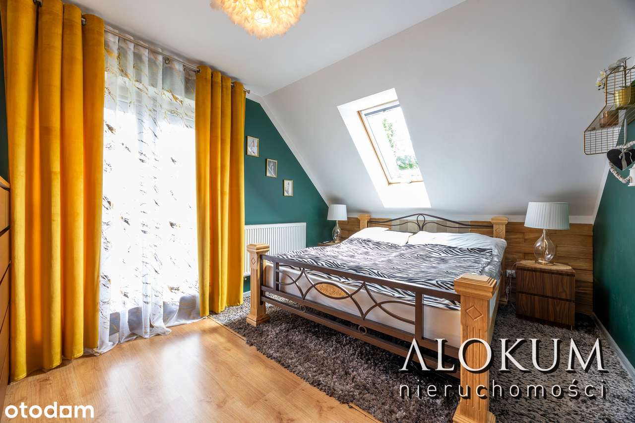 Komfortowy i jasny dom w pobliżu ścisłego centrum Gdowa.-11