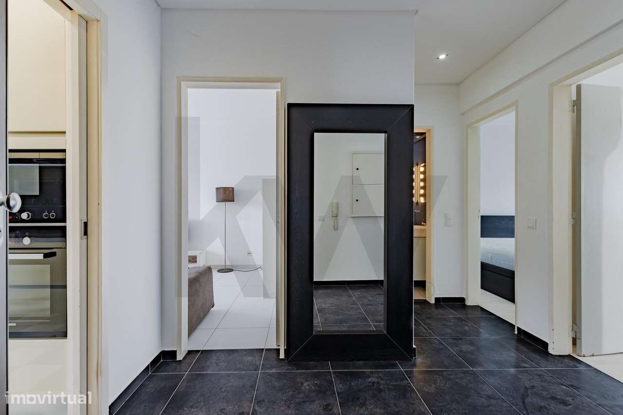 Apartamento T2 luminoso para arrendamento no centro de Odivelas - Grande imagem: 5/21