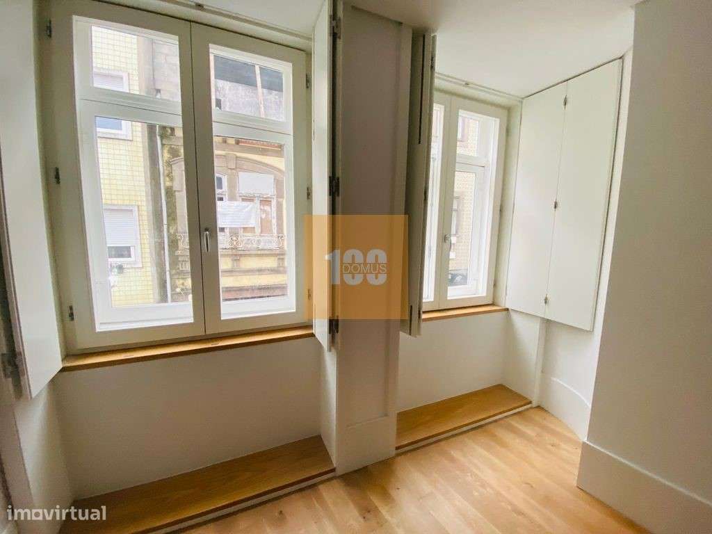 T1 novo - Mártires da Liberdade-1