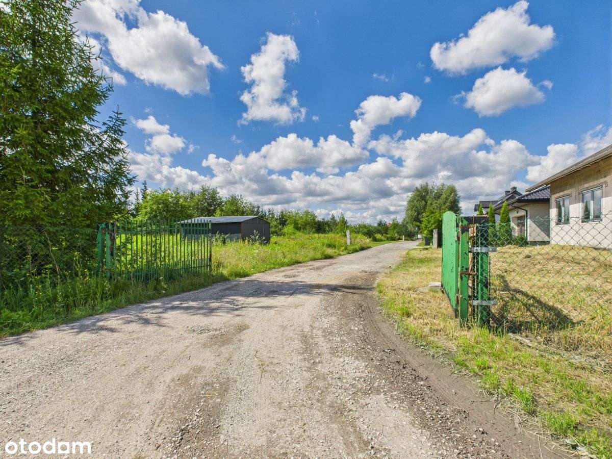 .... Słuchaj, stoi taki domek pod Toruniem-14