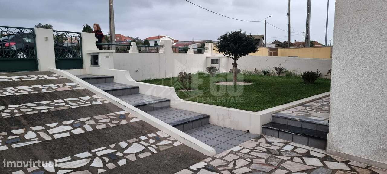 MORADIA 4 FRENTES ARCOZELO - Grande imagem: 5/28