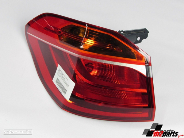 Farolim Esquerdo/Trás Seminovo/ Original BMW 2 Gran Tourer (F46) 63217328153 - 2