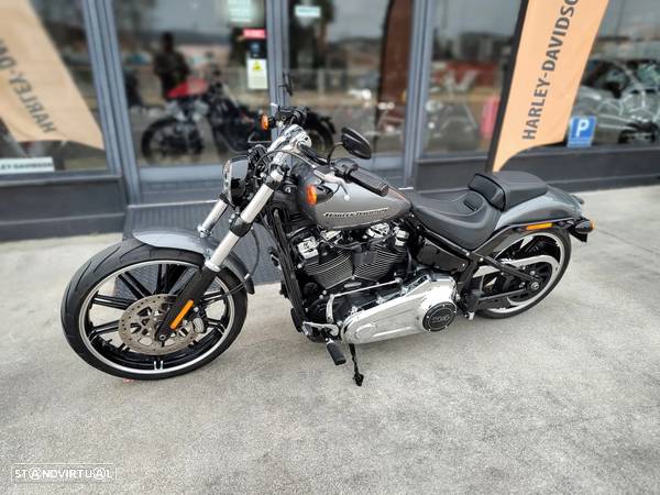 Harley-Davidson Softail Breakout 114 - 19