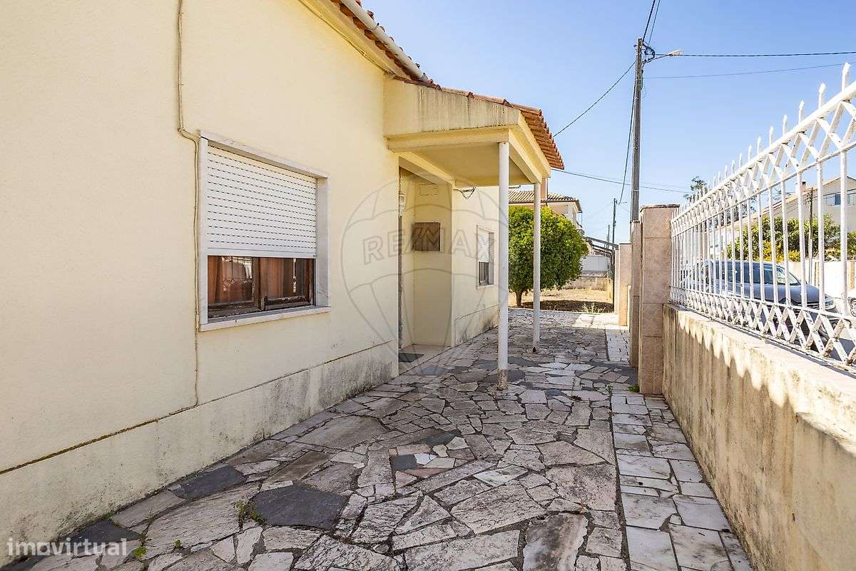 Moradia T3 para venda-3