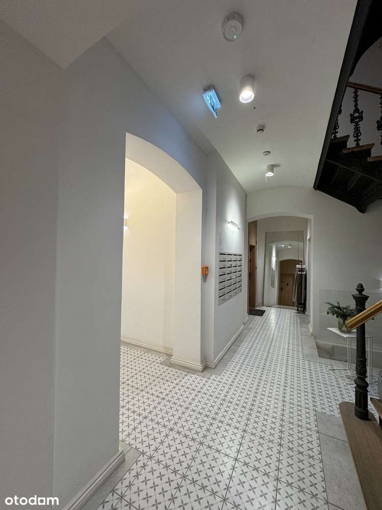 Kawalerka/ustawna/ścisłe centrum/TOP kamienica-5