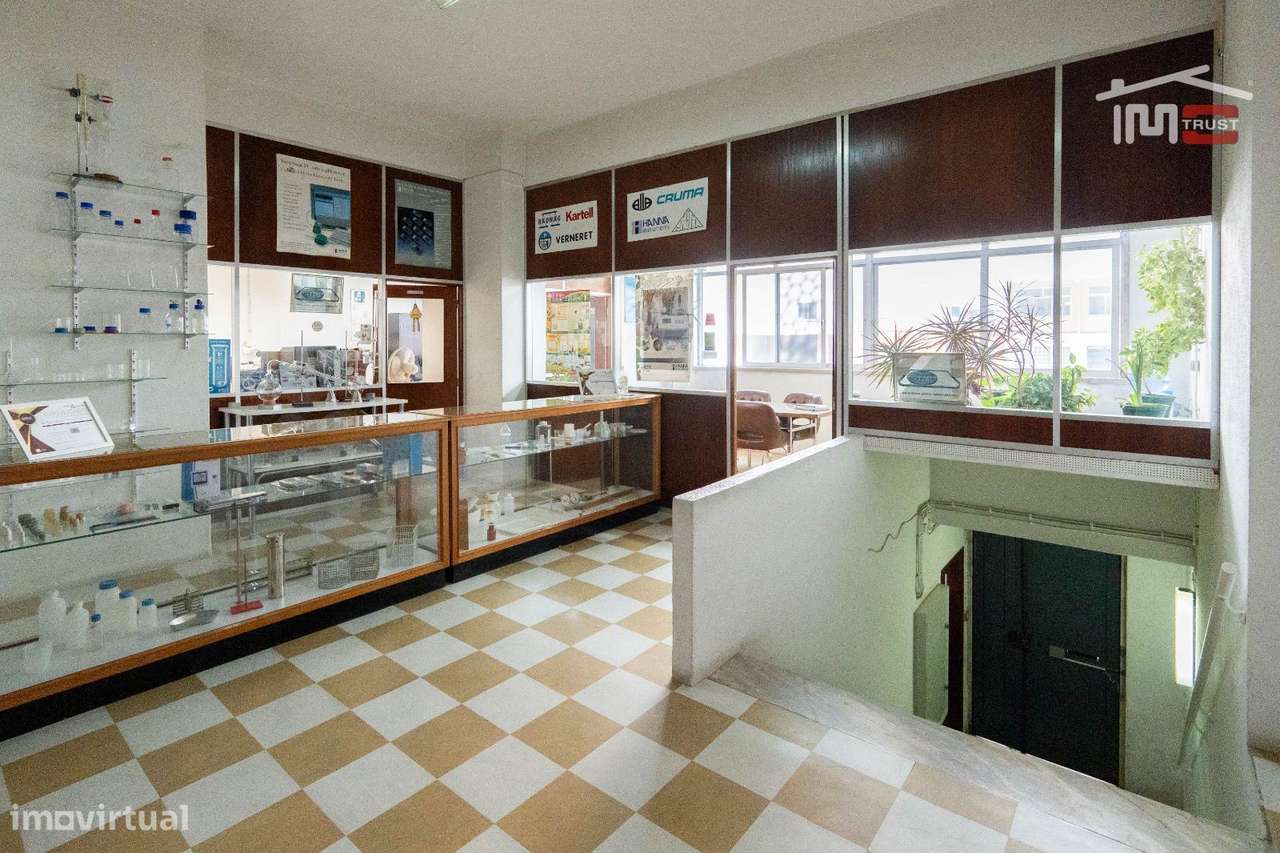 Escritório à Venda na Pontinha - 174 m² - Grande imagem: 4/24