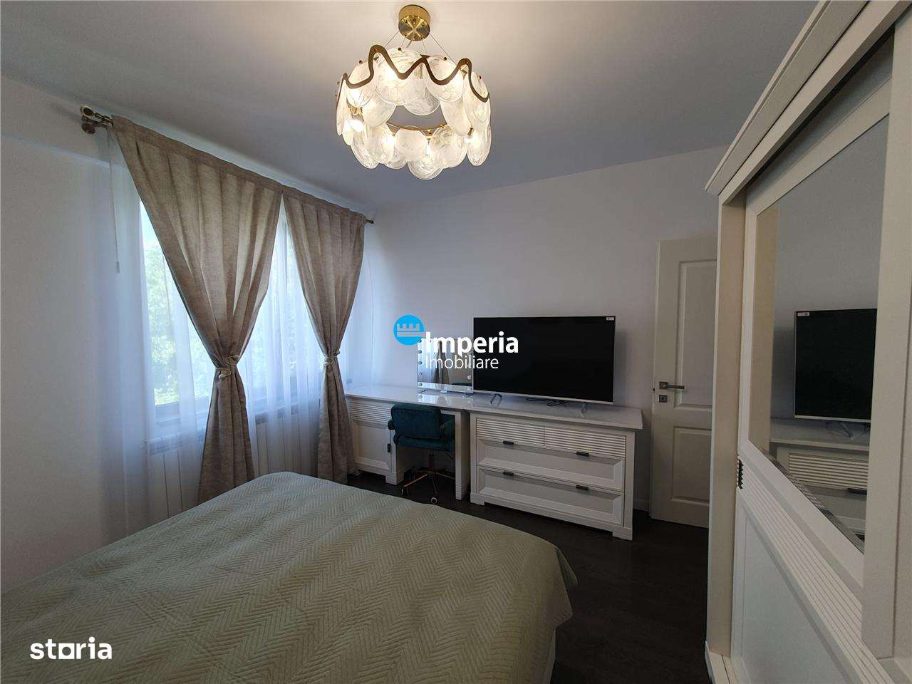 VANZARE APARTAMENT DE LUX - 3 CAMERE DECOMANDATE | COMPLET MOBILAT SI - Imagine principală: 2/16