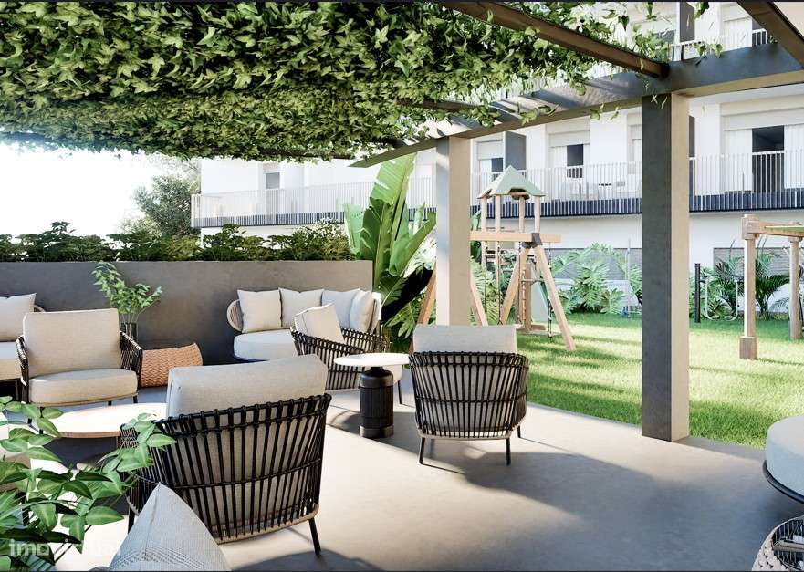 T1 Novo, último piso, com Varanda (5,30m2) e 2 lugares de garagem - Grande imagem: 5/18