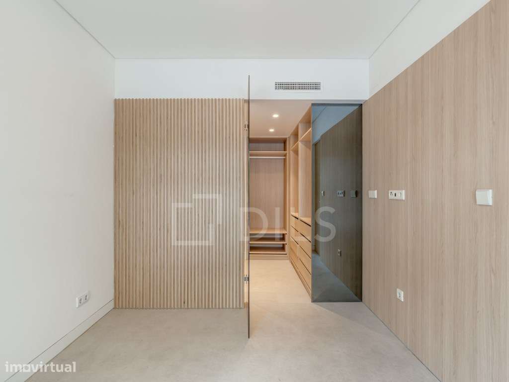 Apartamento T1 com varanda, junto à Avenida da Liberdade-15