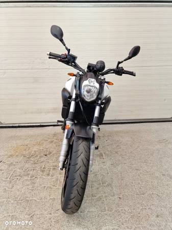 Yamaha MT - 15