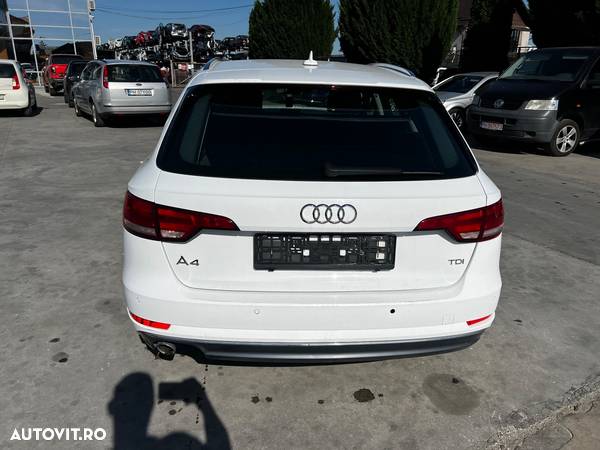 Audi A4 Avant 2.0 TDI ultra S tronic - 6