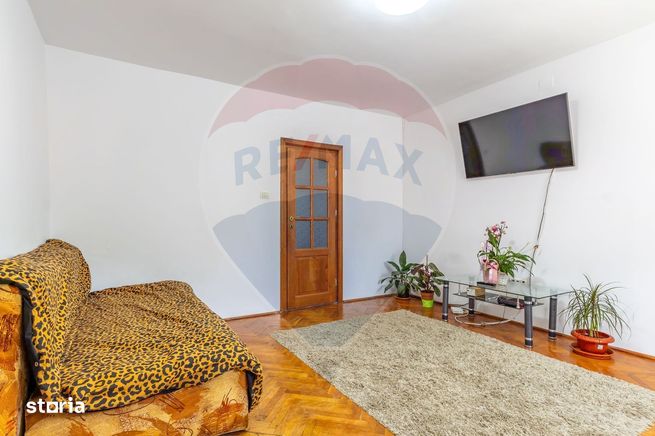 Casă 3 camere si teren 765 mp de vanzare Micalaca,Arad-8
