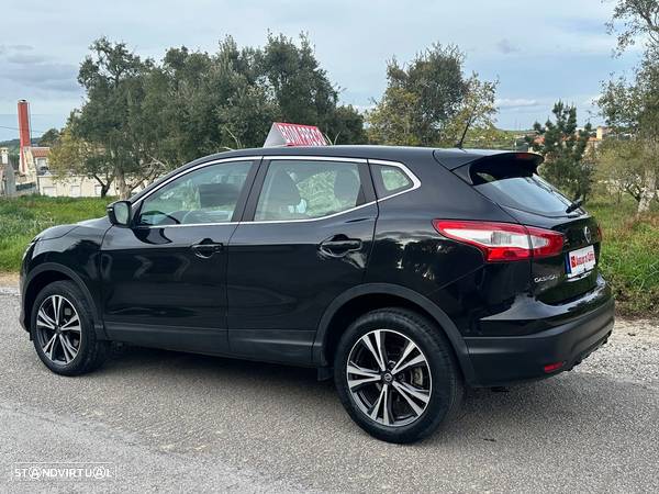 Nissan Qashqai 1.2 DIG-T Acenta Connect - 5