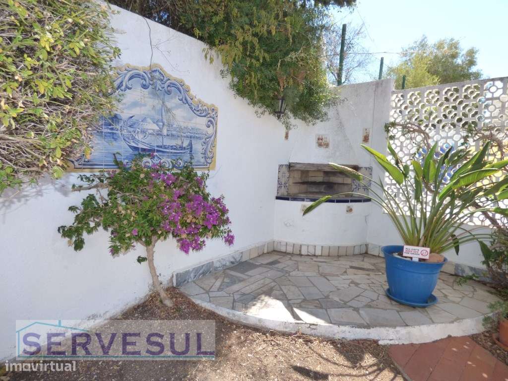 Charmosa moradia situada a apenas 1 km da vila de Paderne e a 20 mi...-19