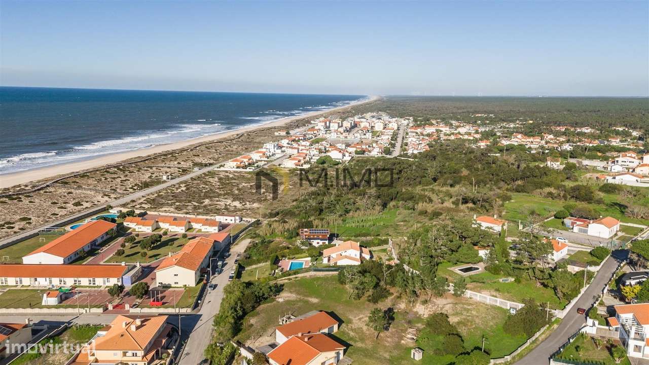 Terreno para construção, com vistas de mar na Murtinheira-17