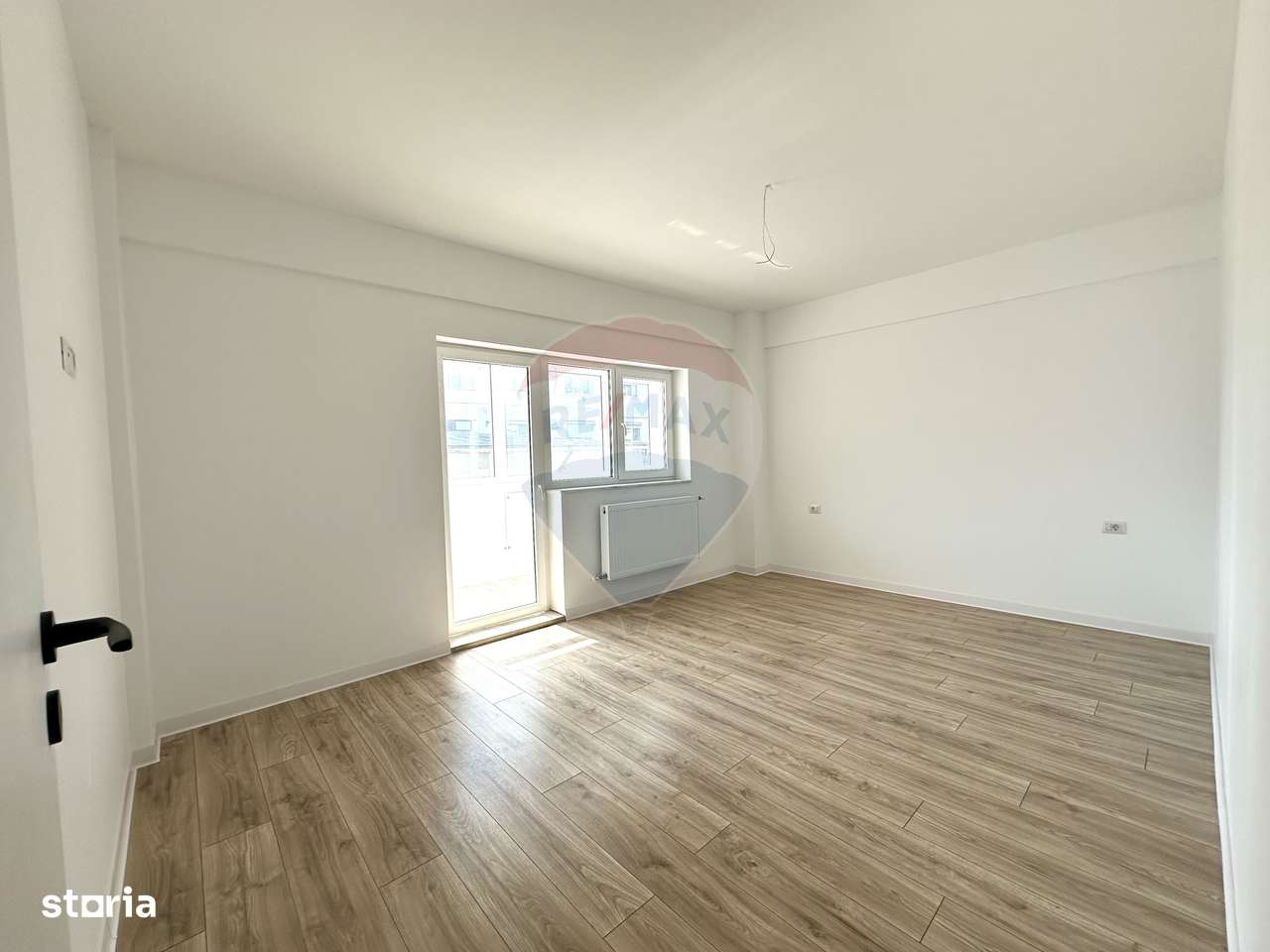 Apartament cu 3 camere Comisia Centrala - Imagine principală: 3/20