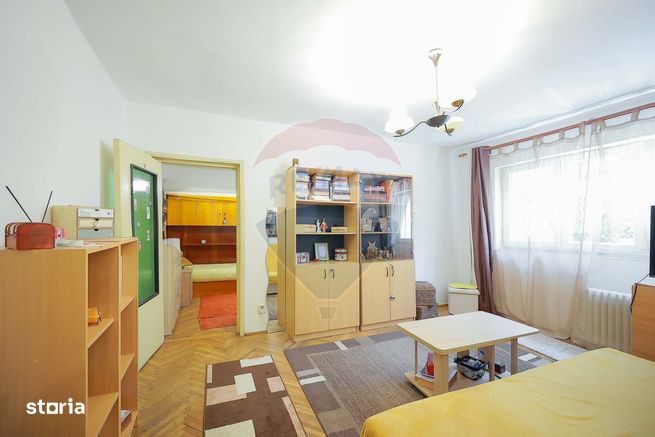 Apartament 3 camere de vânzare, Nufarul, Reabilitat, Apă geotermală-11