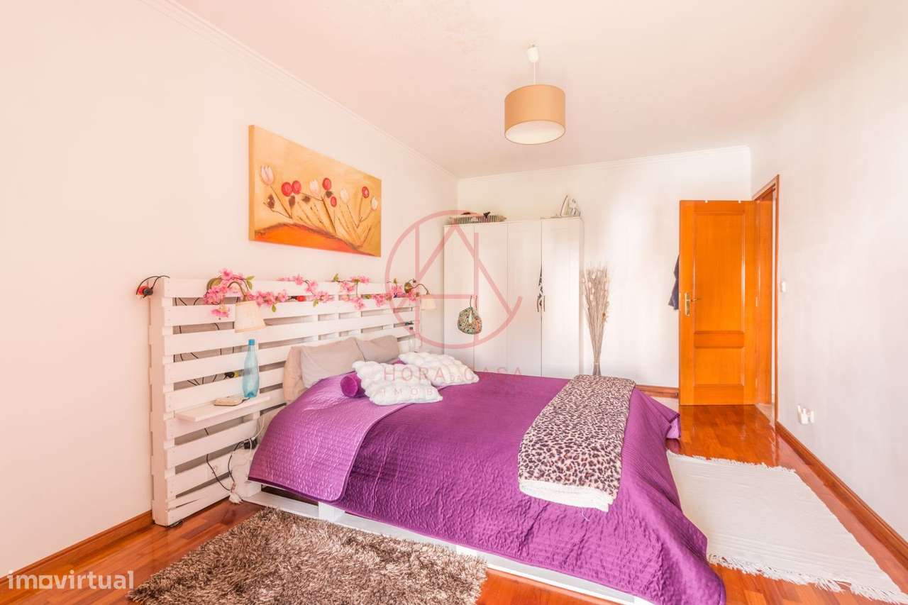 T2 Povoa de Santa Iria com varanda-40