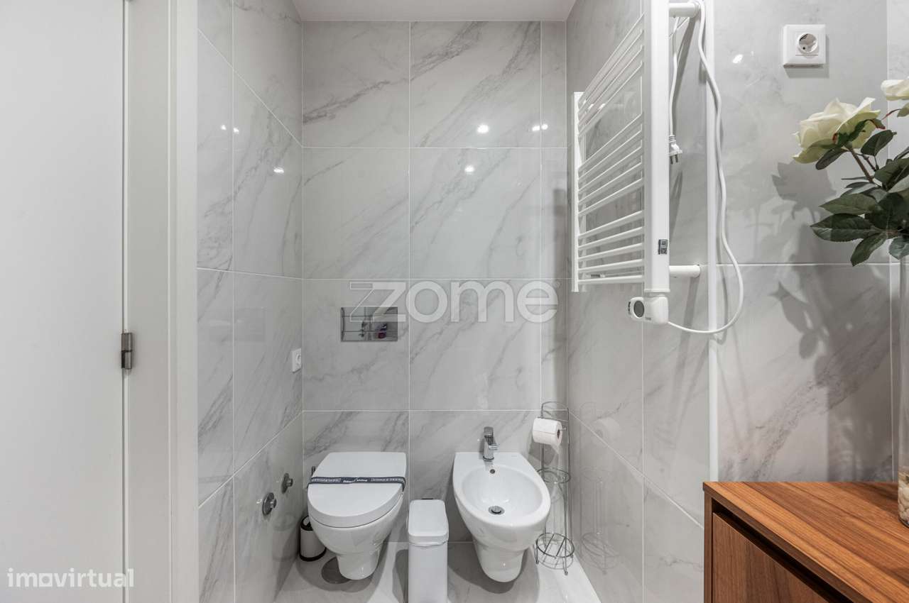 Apartamento T3 Semi-Novo em Calendário-21