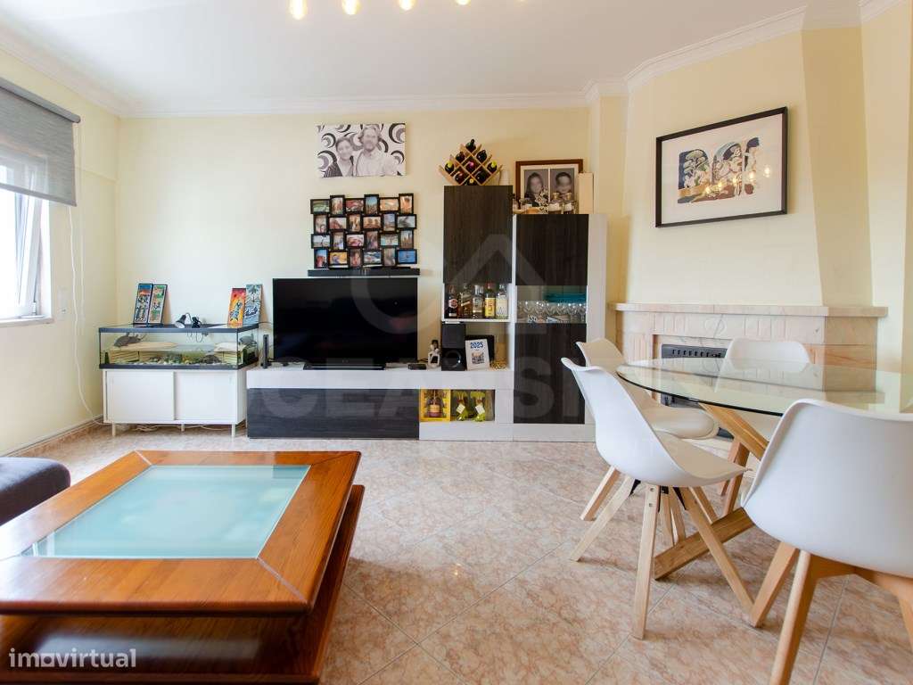T3 com garagem, vista de serra e mar-7