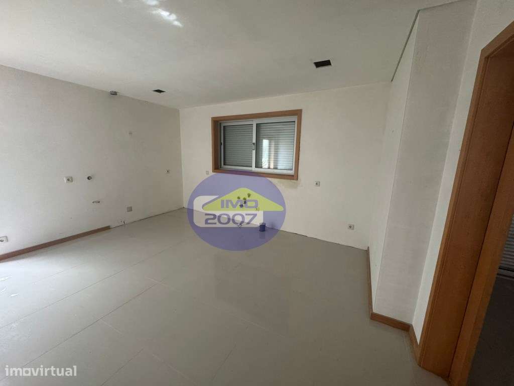 Moradia em Mozelos com Piscina - Grande imagem: 3/47