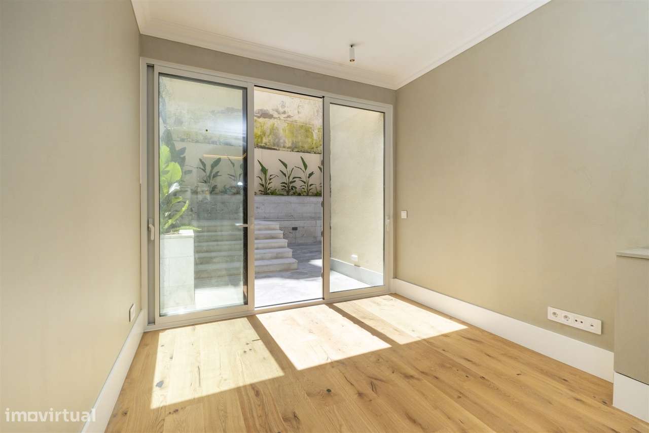Apartamento T3 nas Avenidas Novas, Lisboa-12