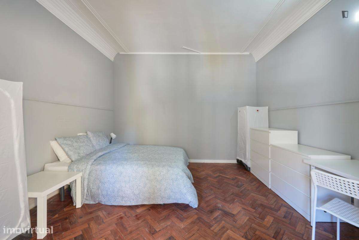 Quarto - localizado em Saldanha Lisbon - Grande imagem: 3/7